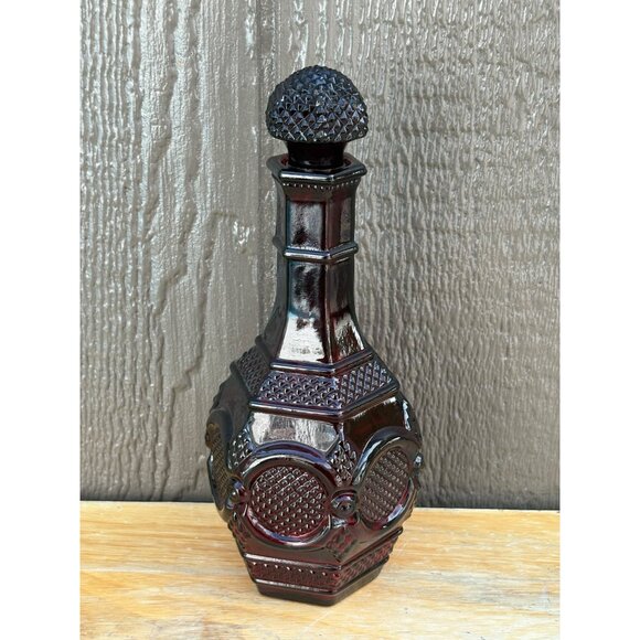 Vintage Ruby Red Avon 1876 Cape Cod Glass Wine Decanter Stopper Bubble Bath - Picture 2 of 9